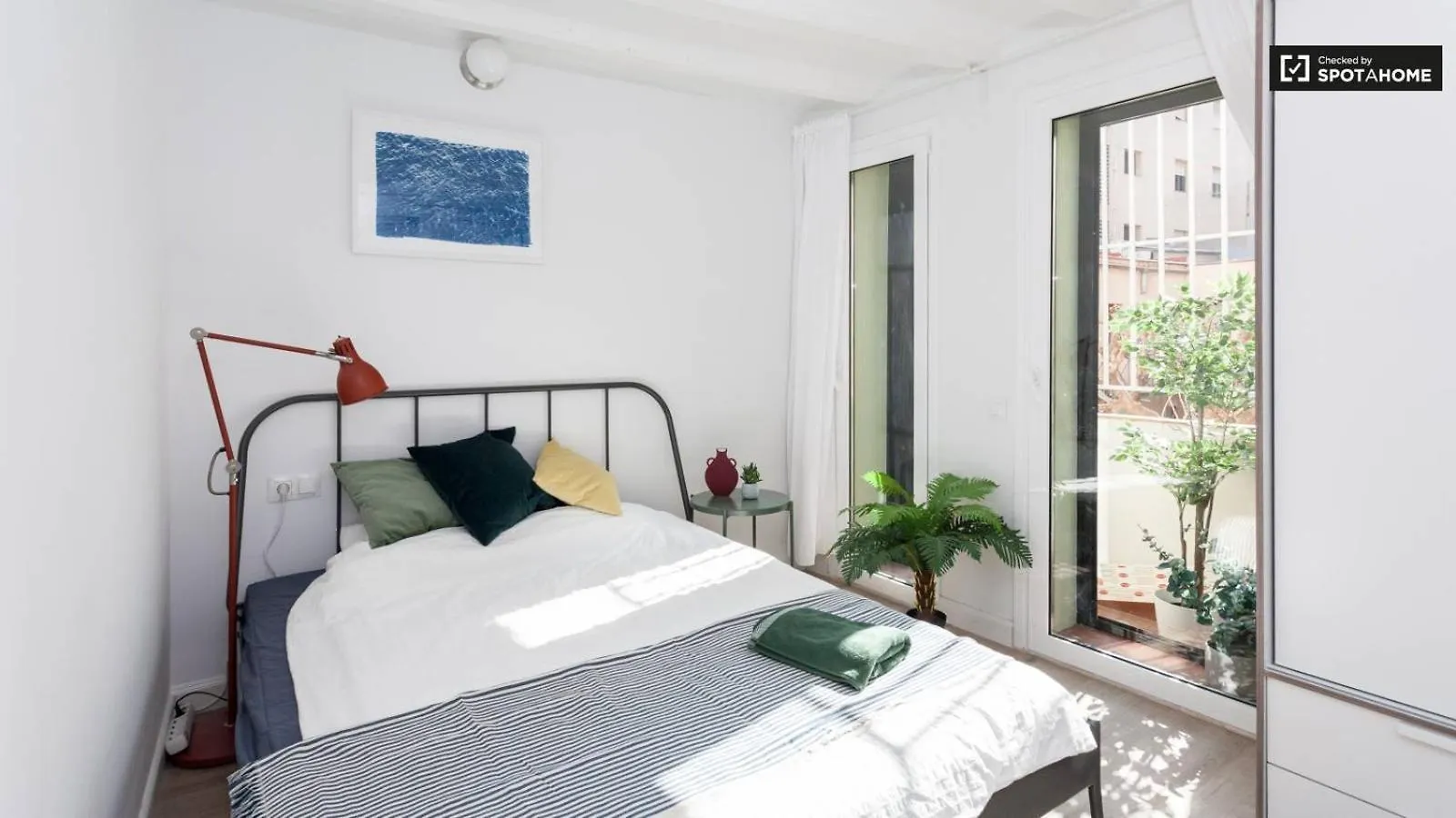 Ramblas Apartments - 01 Barcelona