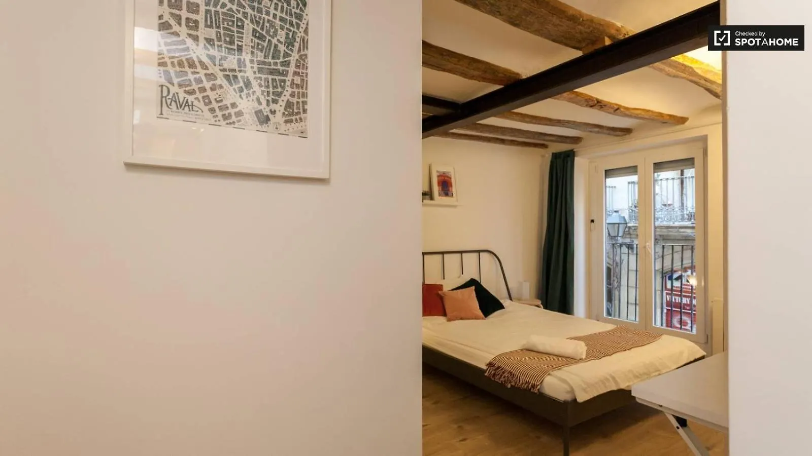 Ramblas Apartments - 01 Barcelona